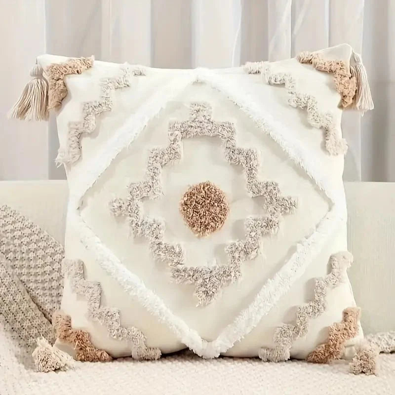 Bacci Home – Bohemian Fringe Pillow