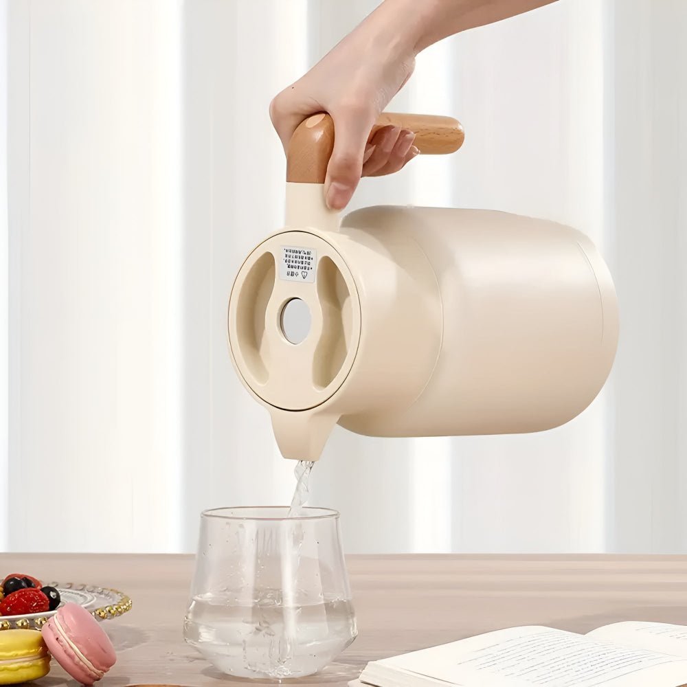 Bacci Home – Classic Wood Handle Thermos