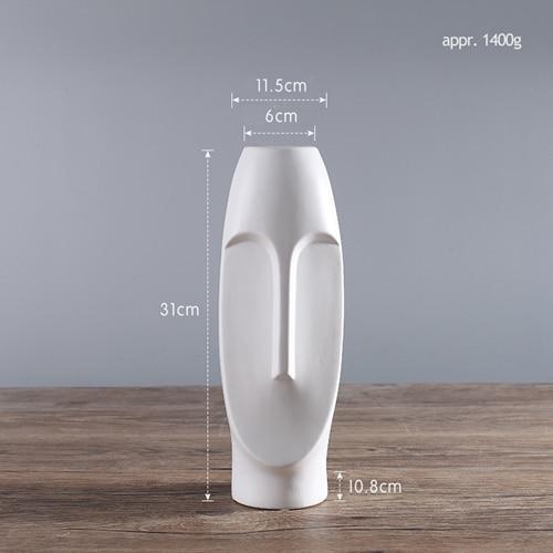 Bacci Home – Abstract Head Vase